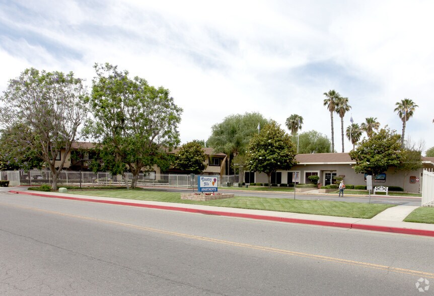 Country Hills Apartments Rentals Perris, CA