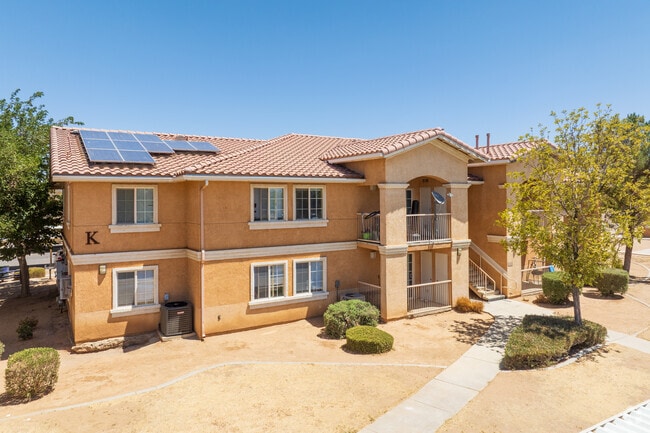 Building Photo - Desert Gardens