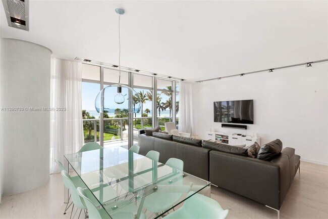 Foto del edificio - 3737 Collins Ave