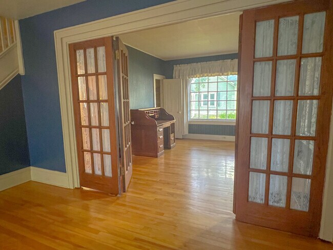 Foto del edificio - 818 7th St S