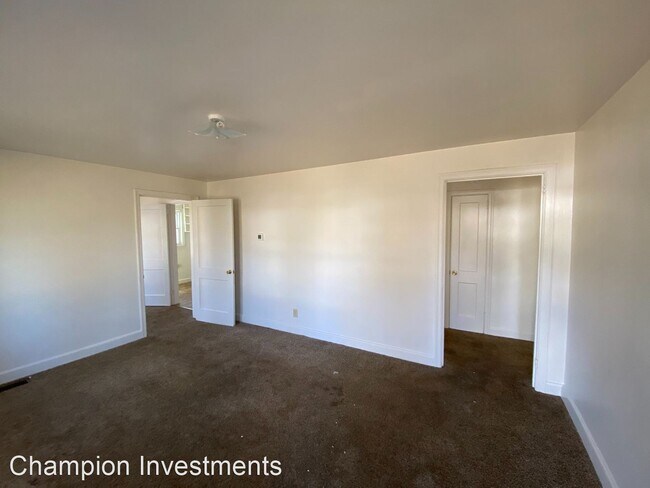 Building Photo - 2 br, 1 bath House - 609 West Elm Street