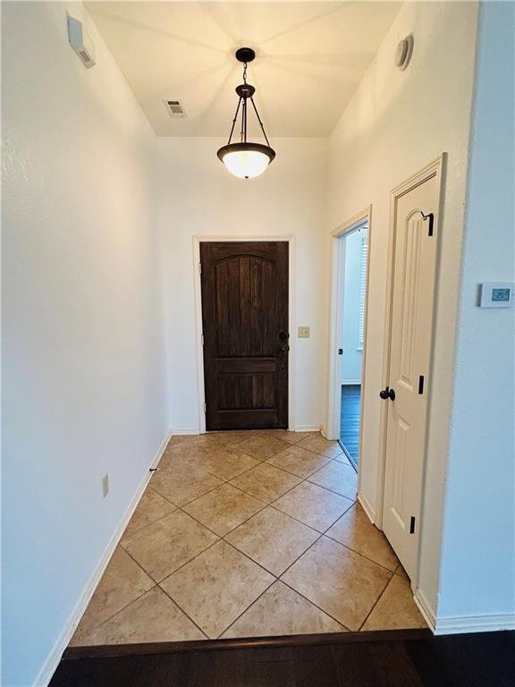 Building Photo - 471 Verona Way
