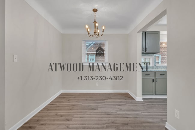 Building Photo - This beautifully updated 3-bedroom, 1-bath single-family home is ready for move-in!