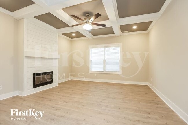 Building Photo - 1425 Kingbird Dr