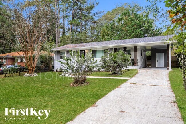 Foto del edificio - 1855 Shamrock Dr