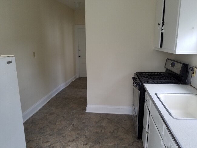Foto del edificio - 34 S Middletown Rd