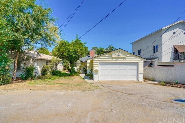 Building Photo - 4518 Whitsett Ave