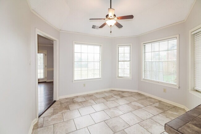 Foto del edificio - 1104 Fox Trace Cove