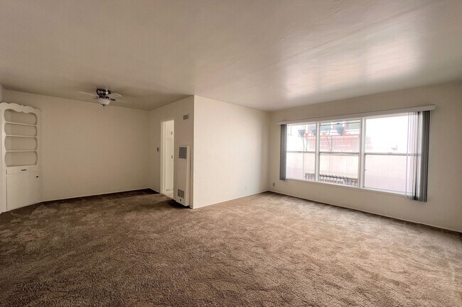 Foto del edificio - 1734 E 3rd Street