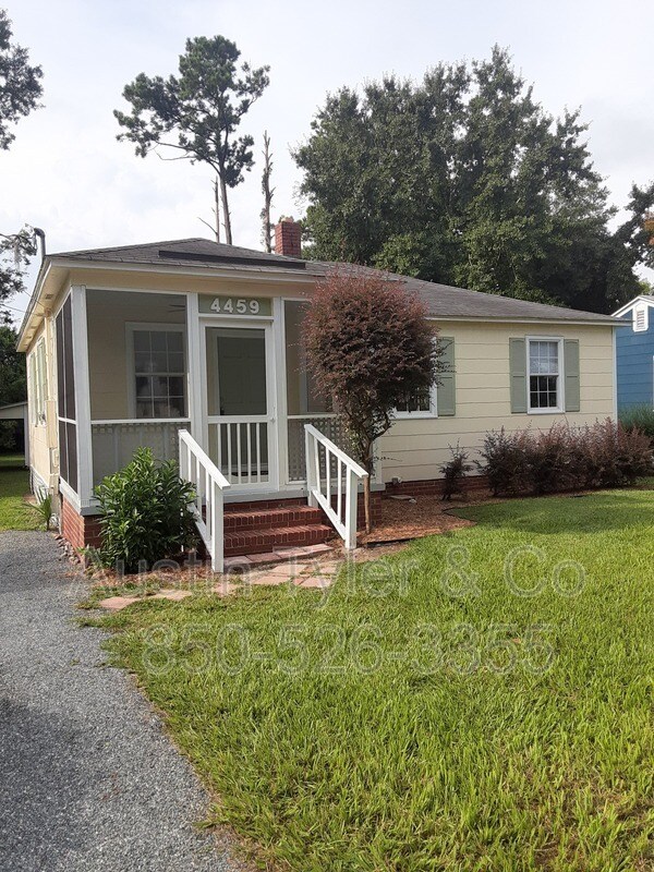 4459 Broad St, Marianna, FL 32446 House Rental in Marianna, FL