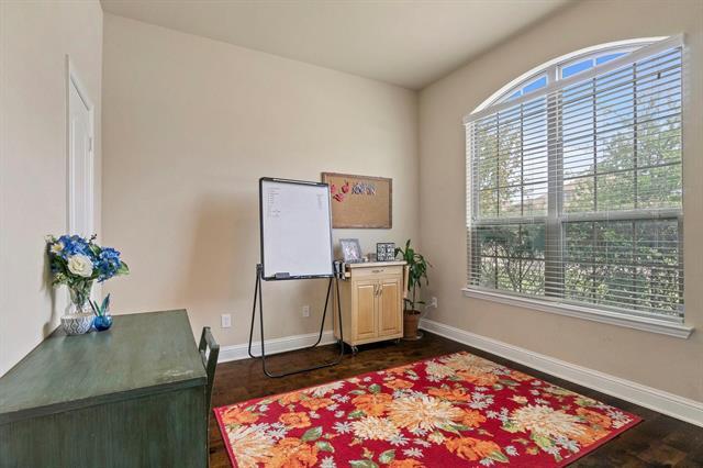Foto del edificio - 4303 Milrany Ln