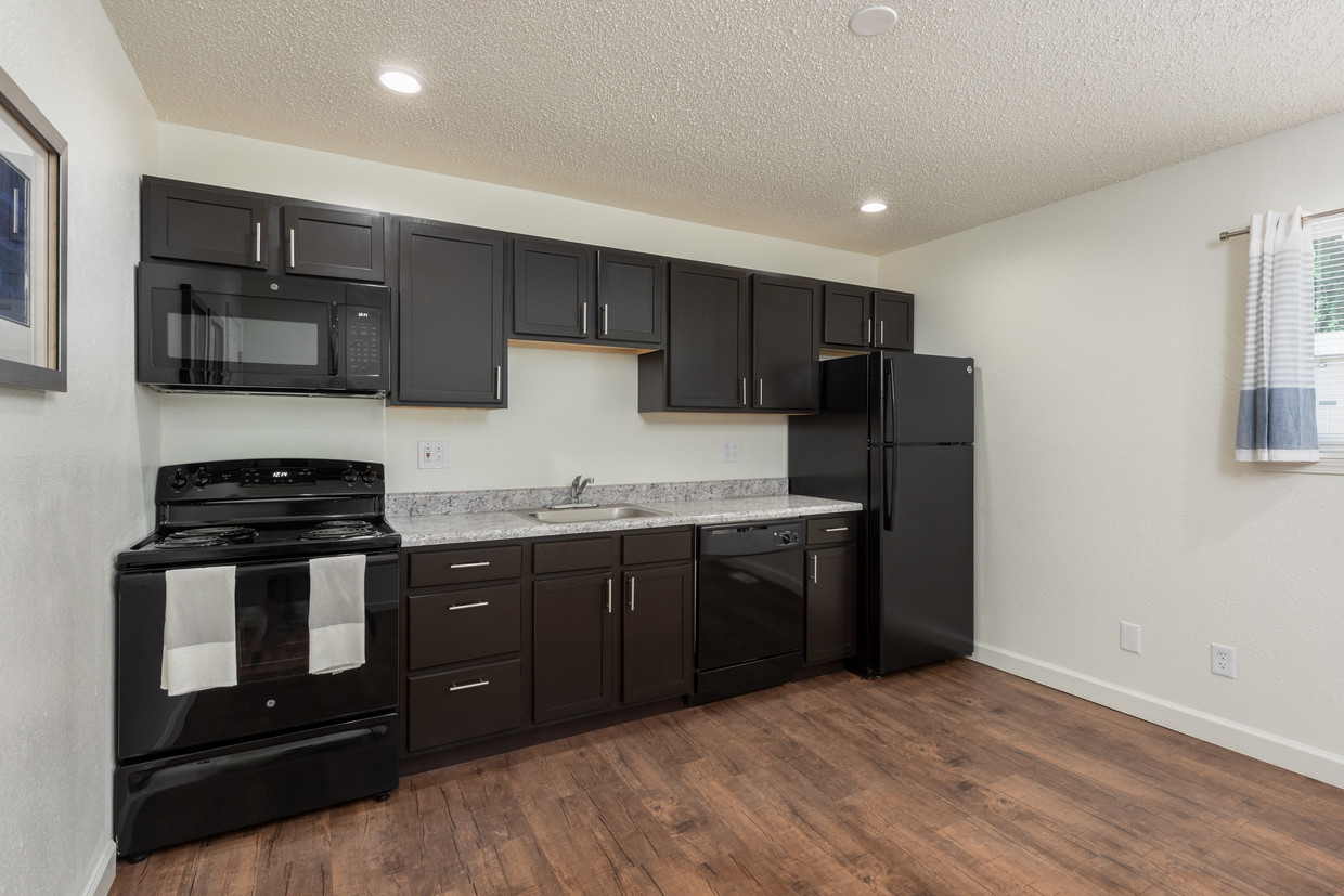 Foto principal - 4060 Kathy Dr