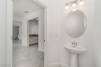 Building Photo - 14220 Pine Lodge Ln