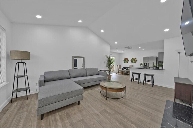 Foto del edificio - 12221 Little Fatima Ln
