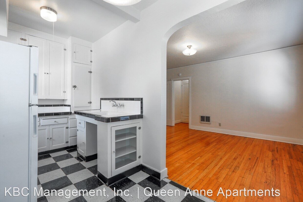 Foto principal - Studio, 1 bath Apartment - 2503 NW Raleigh St