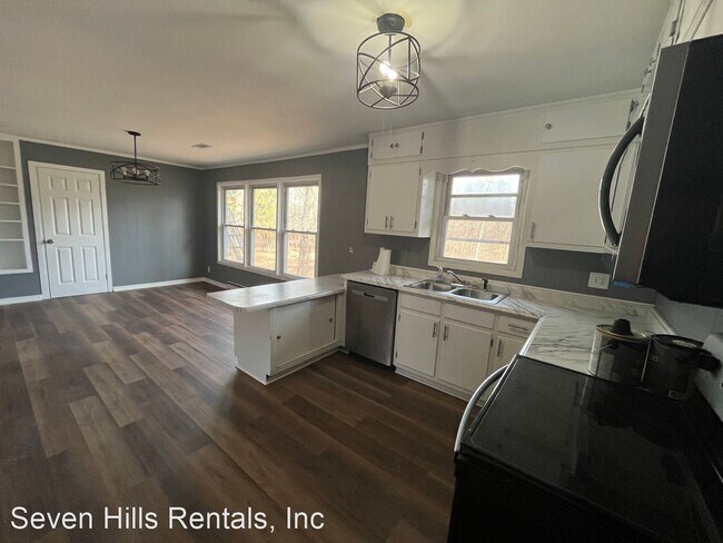 Foto del edificio - 3 br, 1.5 bath House - 197 Oreburg Road