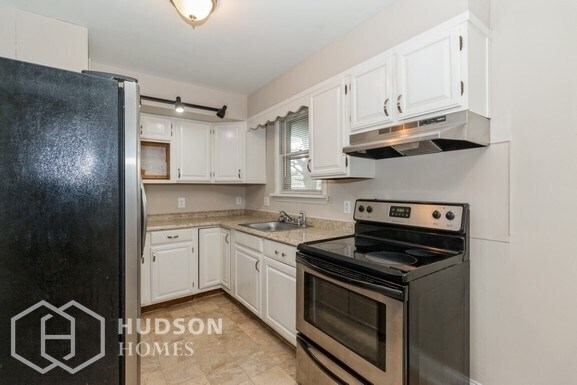 Building Photo - 315 Edith Ave