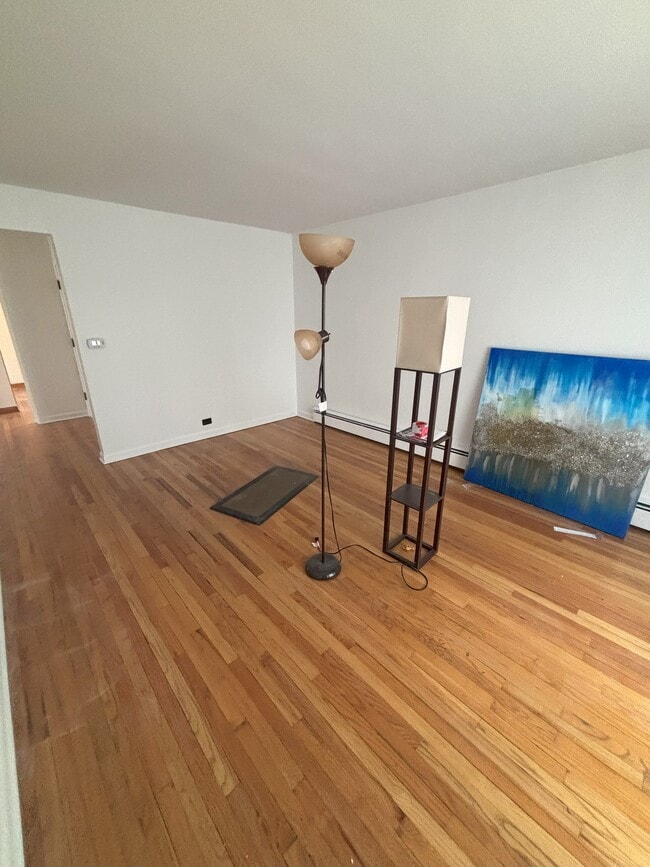 Living Room A - 1125 Bohland Ave
