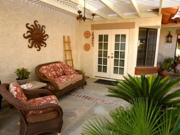 Building Photo - 116 Avellino Cir