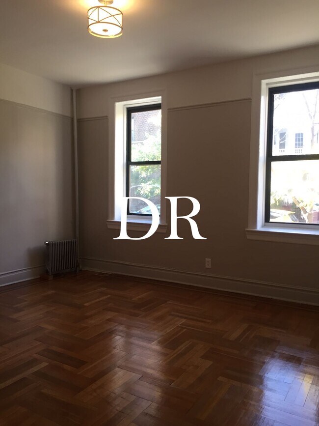 Foto del edificio - 800 E 17th St