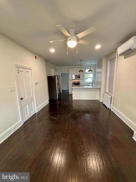 Foto del edificio - 41 W 5th St