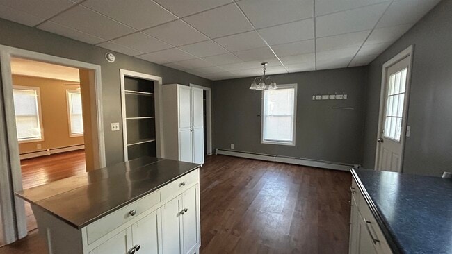 Building Photo - 3 George St