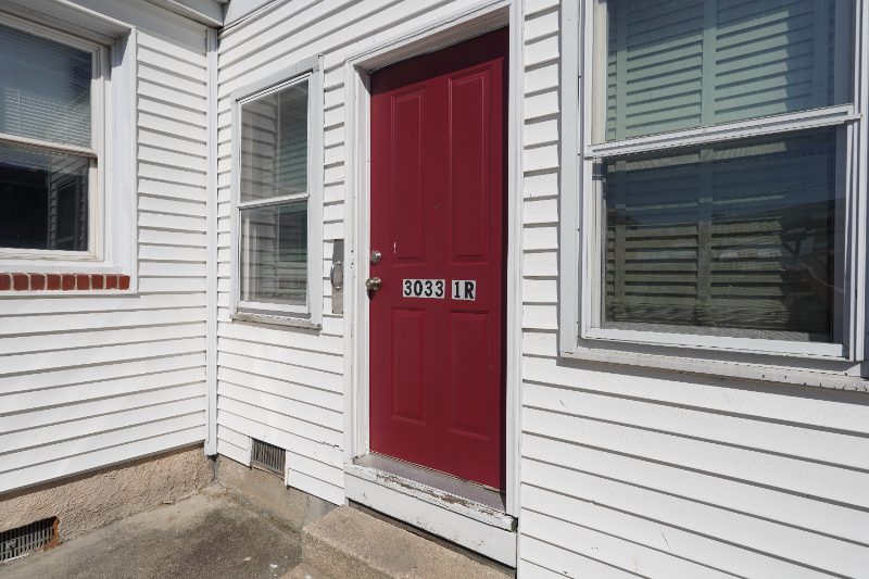 Primary Photo - 3033 Hamilton Ave