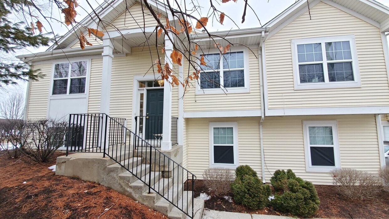 1399 Carolyn Ct, Yorkville, IL 60560 Townhome Rentals in Yorkville IL