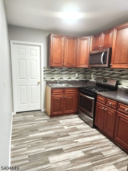 Building Photo - 20 Yates Ave