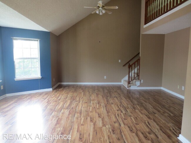 Building Photo - 1 br, 1.5 bath House - 1531 PENROSE ARCH