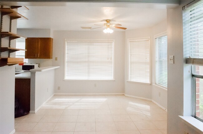 Foto del edificio - 16306 Cobble Springs Ct