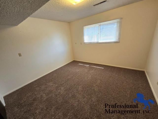 Building Photo - 2 bedroom in Billings MT 59101
