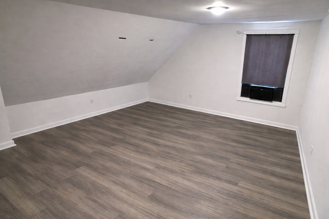 Building Photo - 508 Fulton St