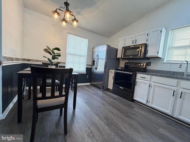 Foto del edificio - 1515 Baby Baer Ct