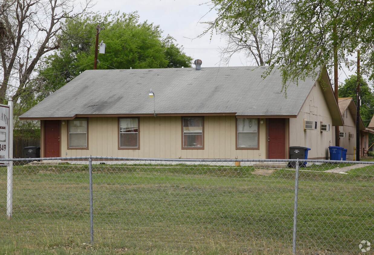 Foto principal - Kelly Ann Apartments