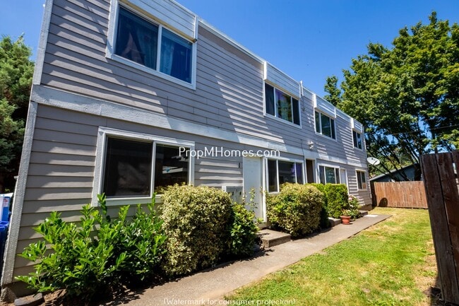 Great Two Bedroom Apartment In St. Johns N... - Great Two Bedroom Apartment In St. Johns N...