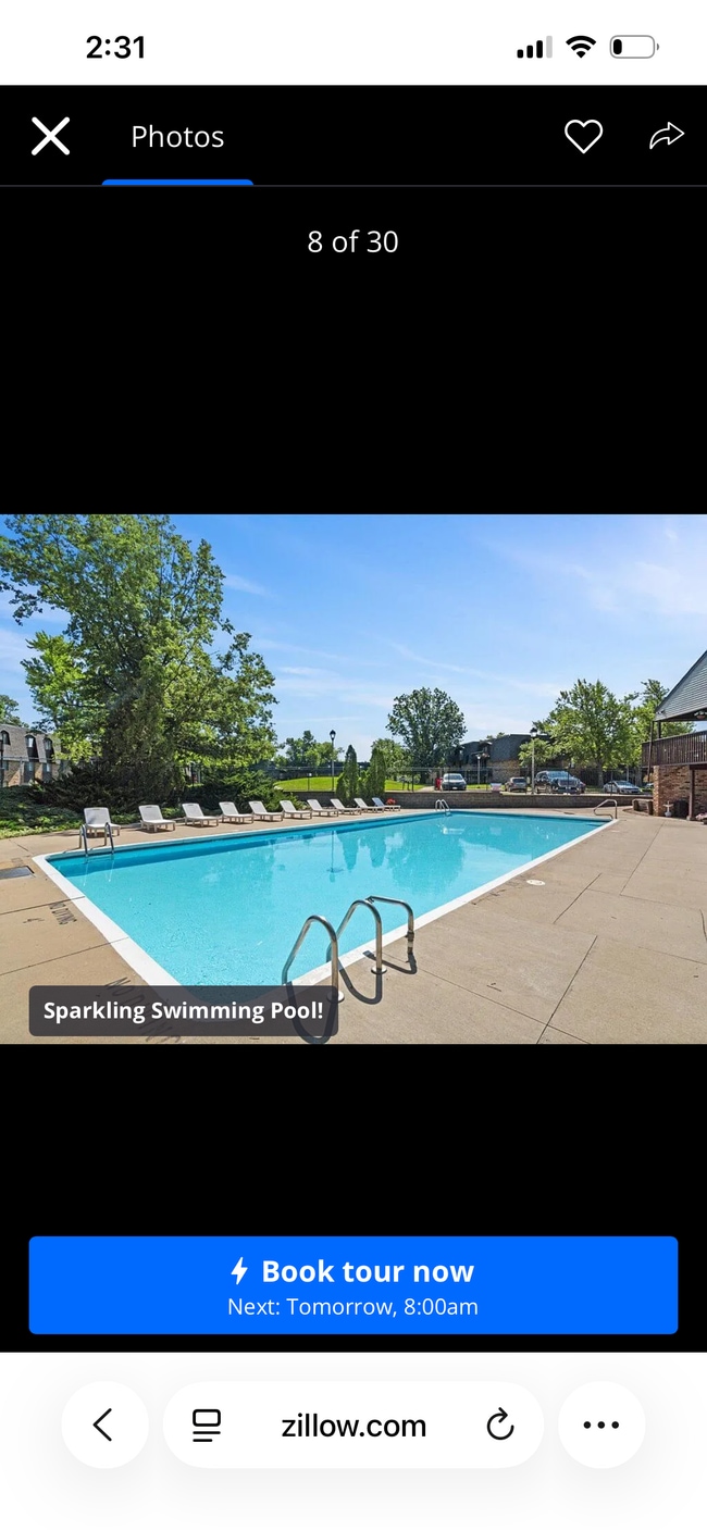 Building Photo - Country Club View