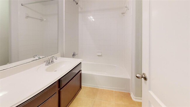 Building Photo - 3630 Hera Dr
