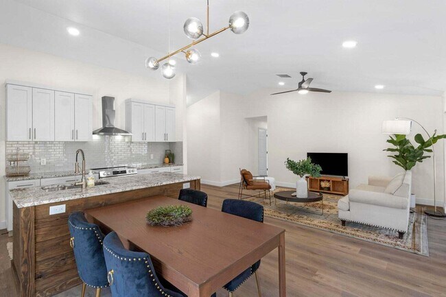 Foto del edificio - 867 Sunflower Ave