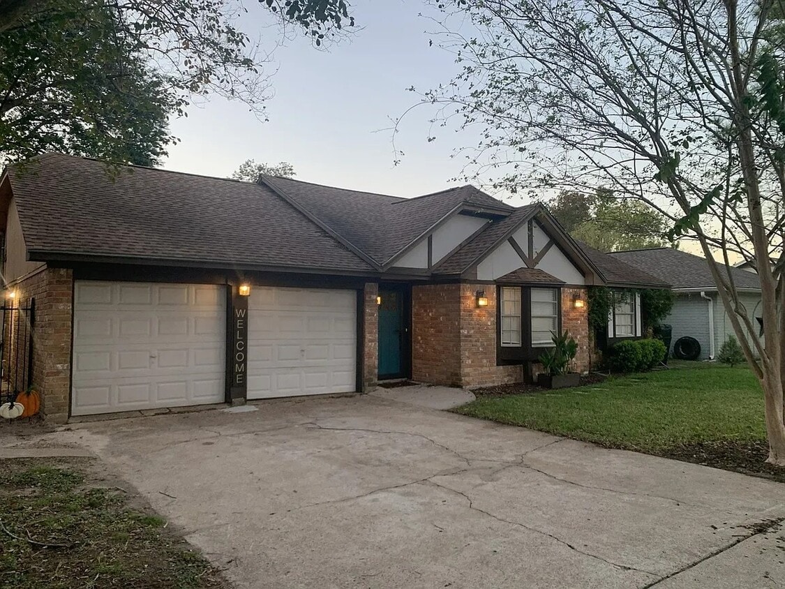 Photo - 6318 Leaf Arbor Dr (Houston, TX)