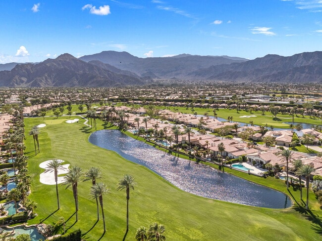 Foto del edificio - 49430 Montana Way