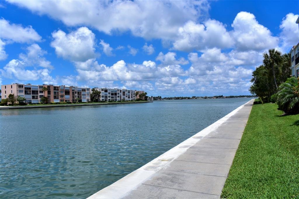 7420 Bay Island Dr S Unit 176, South Pasadena, FL 33707 Condo for