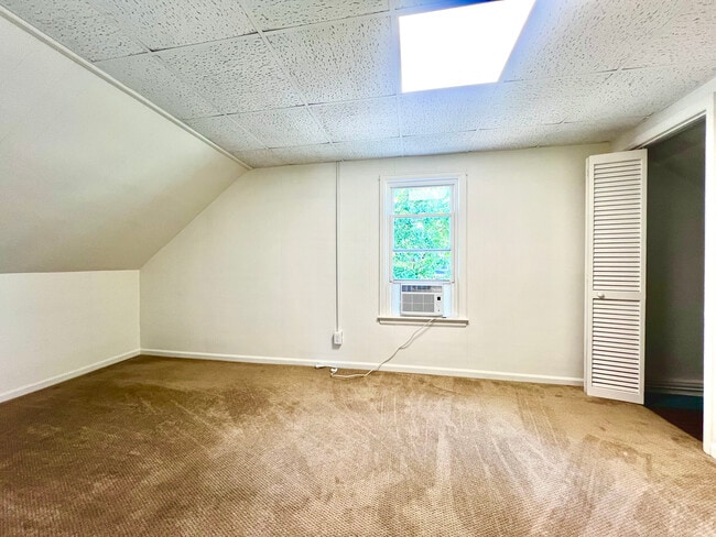 Foto del edificio - 5124 Allen St