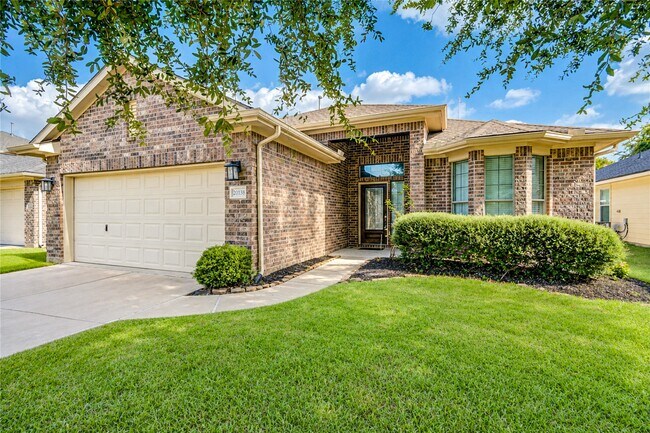 Building Photo - 20138 Jasper Oaks Dr