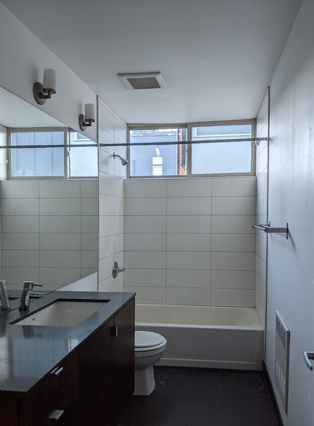 Foto del edificio - 3313 Wetmore Ave S