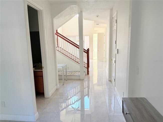 Foto del edificio - 10134 Willow Grove Ct