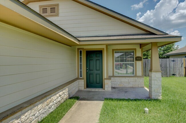 Foto del edificio - Beautiful 3 Bed, 2 Bath in Great Neighborh...