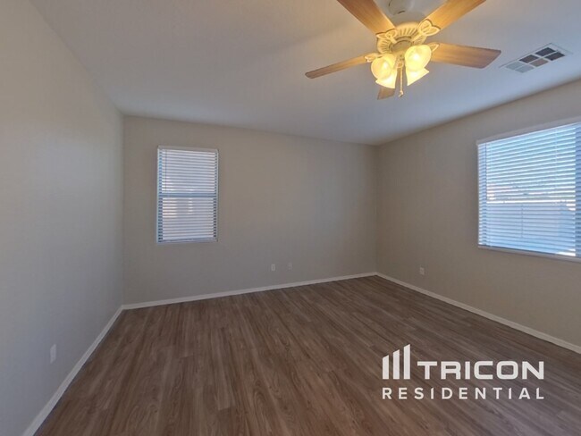 Building Photo - 44164 W Griffis Drive Maricopa AZ