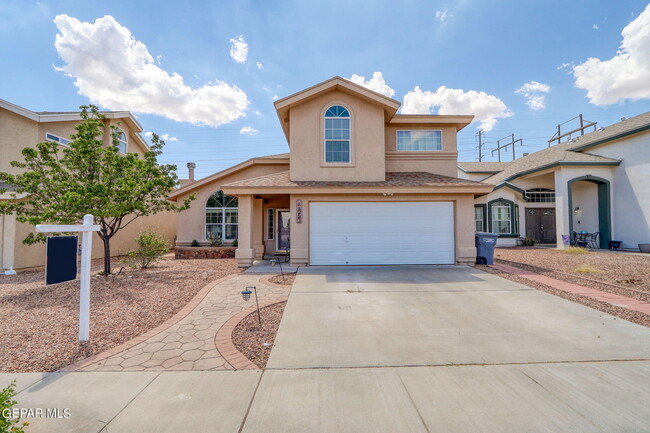 Building Photo - 11257 Northview Dr