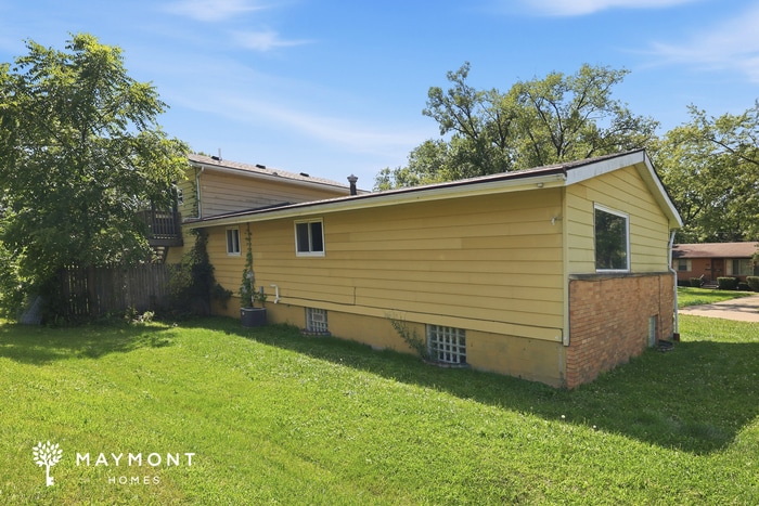 Building Photo - 1142 Normdave Dr